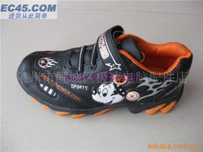 跨界融合 鯉城區極速電腦配件店推出運動鞋及鞋類配件產品線